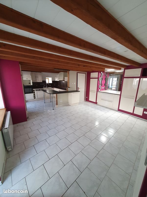 Maison à louer, 95m², Valence-en-Poitou
