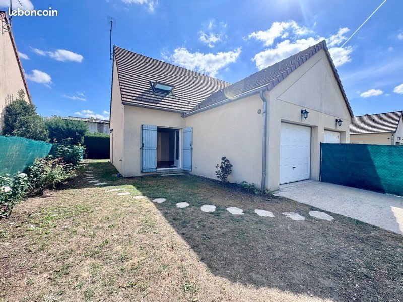 Maison à louer, 85m², Porcheville