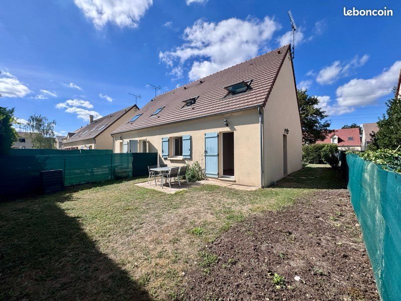 Maison à louer, 85m², Porcheville