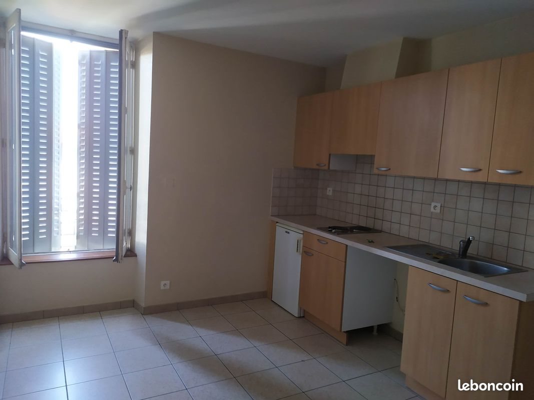 Appartement à louer, 30m², Parthenay
