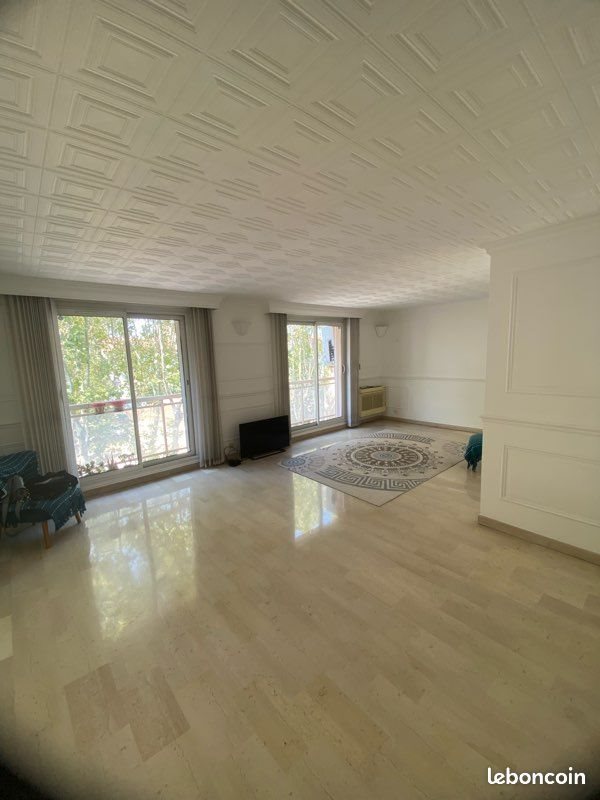 Appartement à louer, 71m², Toulon