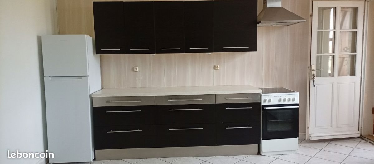 Appartement à louer, 50m², Lacanche