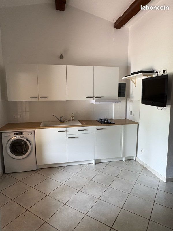 Appartement à louer, 23m², La Crau