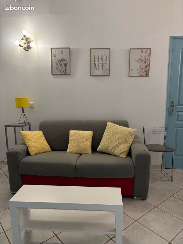 Appartement à louer, 23m², La Crau