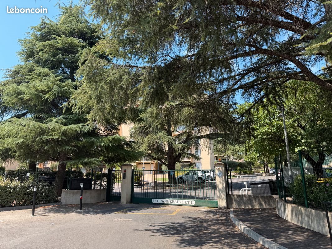 Appartement à louer, 54m², Nîmes