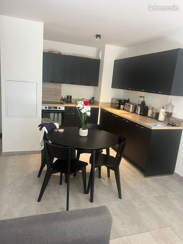 Appartement à louer, 43m², Aix-en-Provence