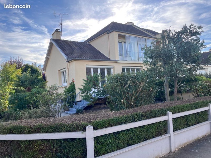 Maison à louer, 110m², Ifs