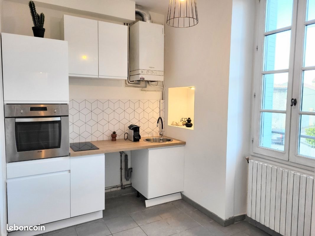 Appartement à louer, 59m², Orange