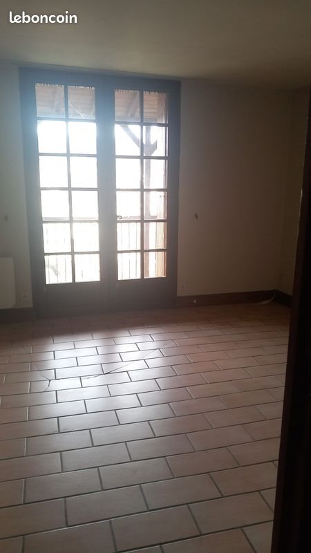 Maison à louer, 69m², Uzerche
