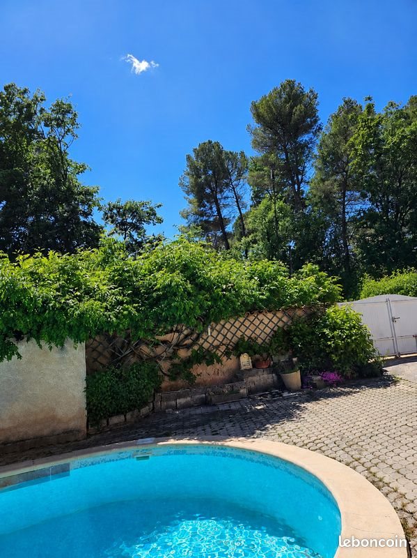 Maison à vendre, 139m², Pierrevert