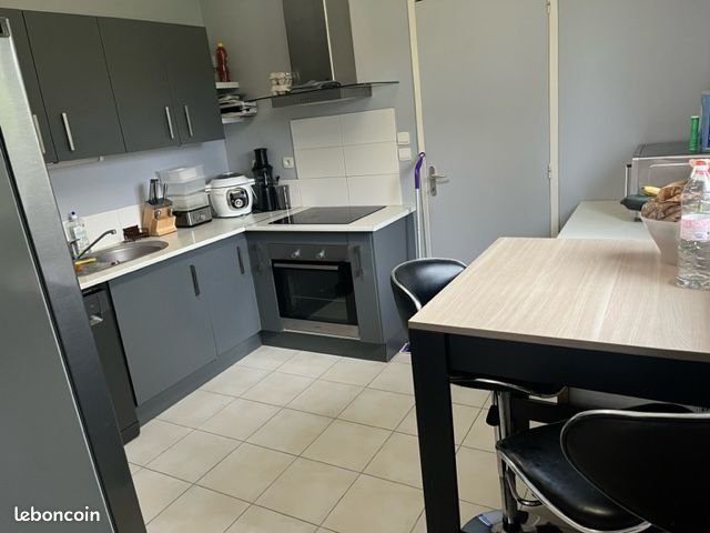 Maison à louer, 95m², Cairon
