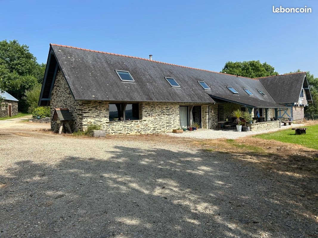 Maison à louer, 96m², Gouézec