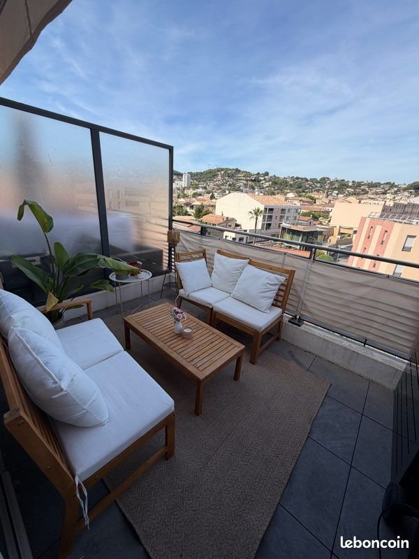 Appartement à louer, 39m², Vallauris