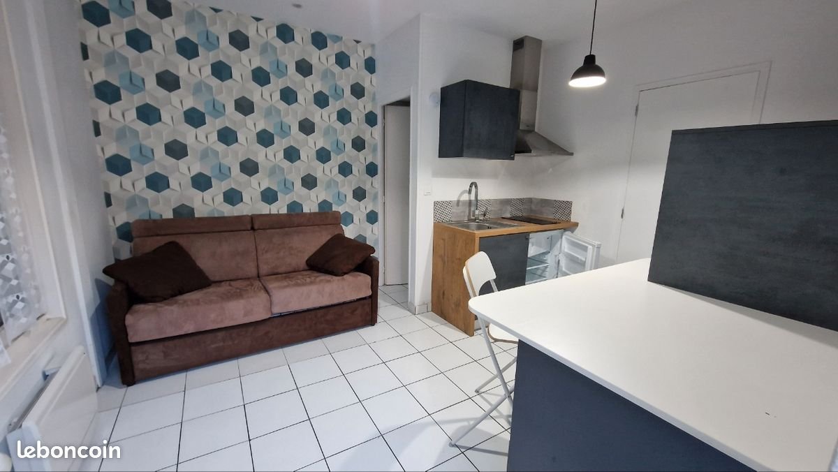 Appartement à louer, 19m², Niort