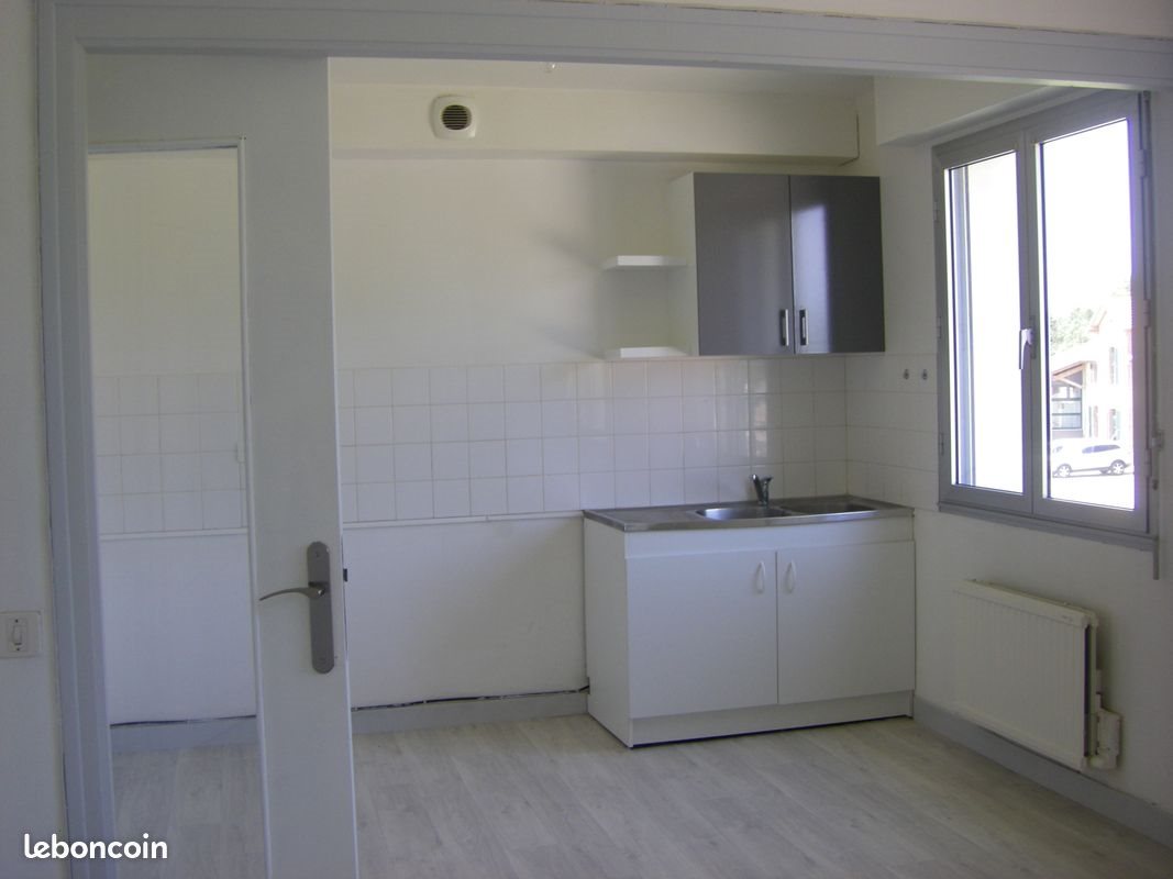 Appartement à louer, 56m², Plémet