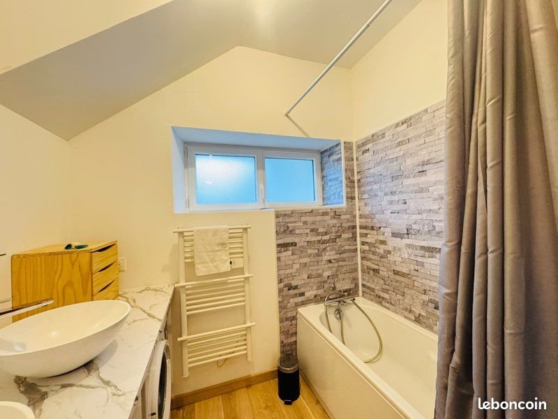 Appartement à louer, 70m², Noyen-sur-Sarthe