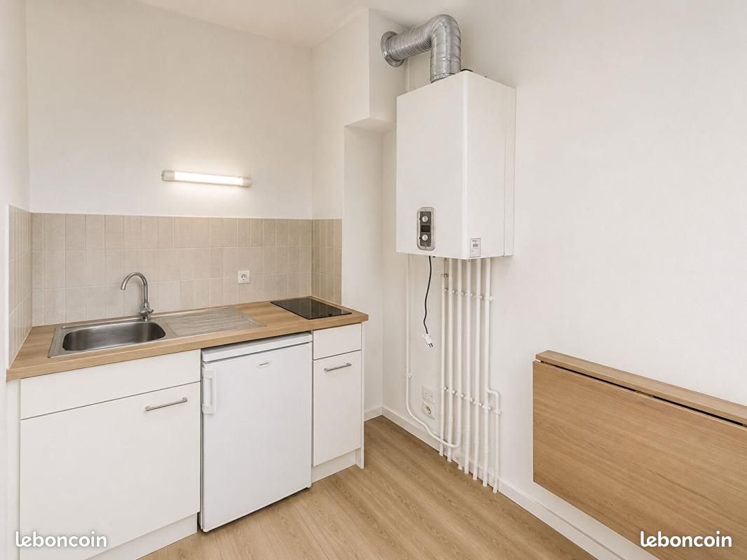 Appartement à louer, 22m², Talence
