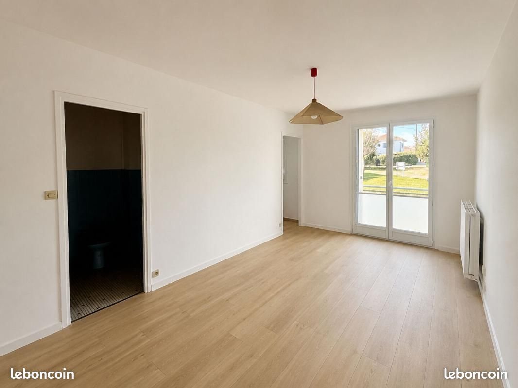 Appartement à louer, 22m², Talence