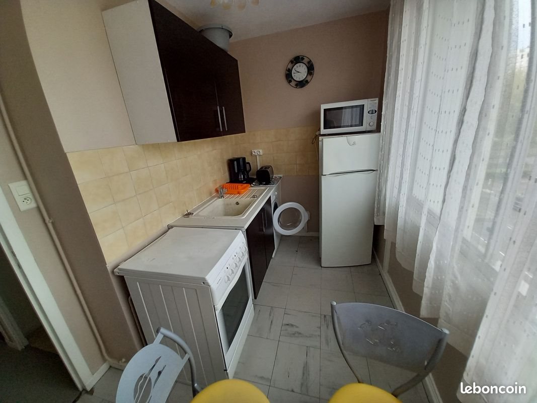Appartement à louer, 27m², Vichy