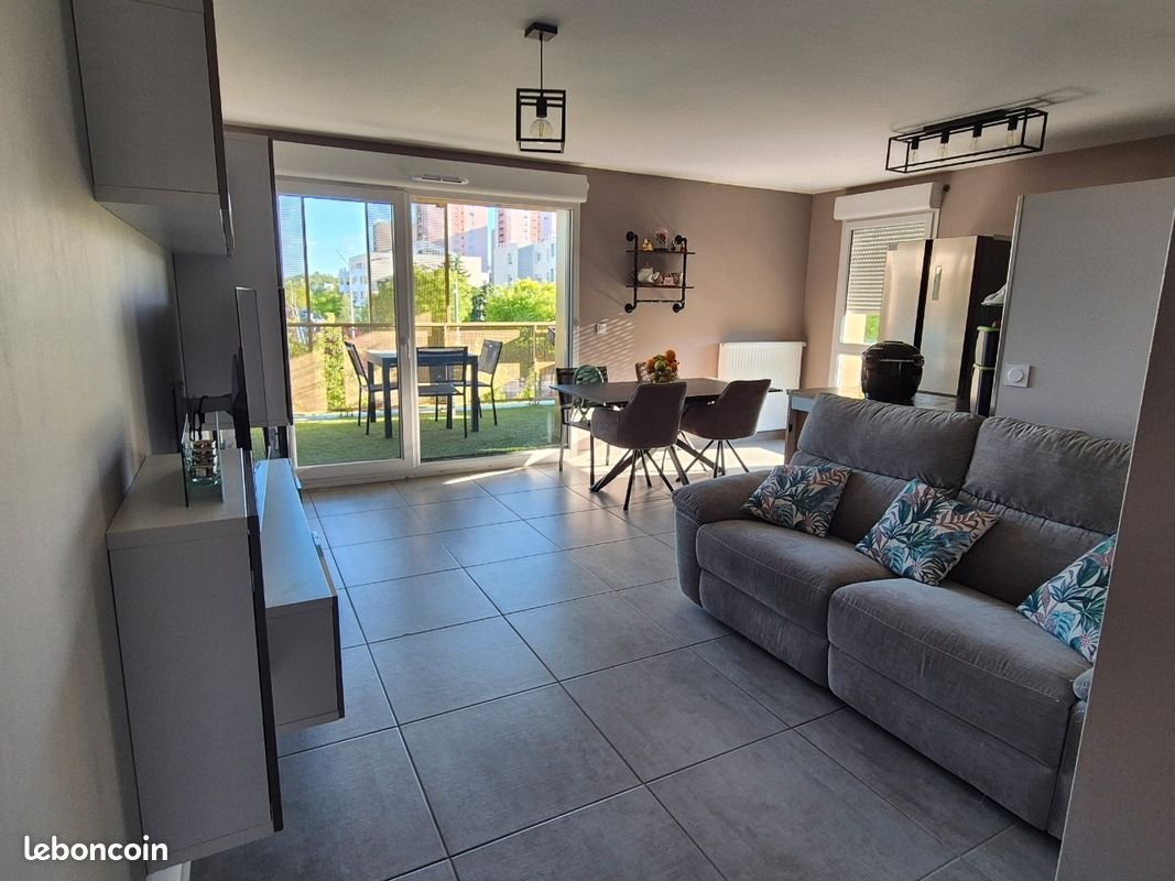 Appartement à vendre, 79m², Bron