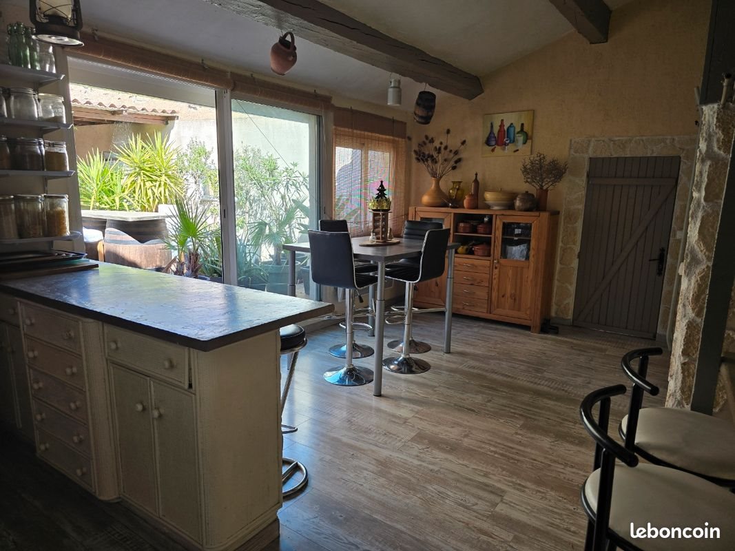 Appartement à louer, 80m², Béziers
