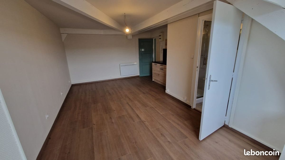 Appartement à louer, 25m², Givet