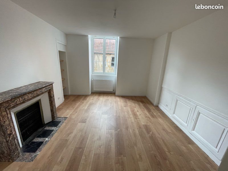 Appartement à louer, 110m², Langres