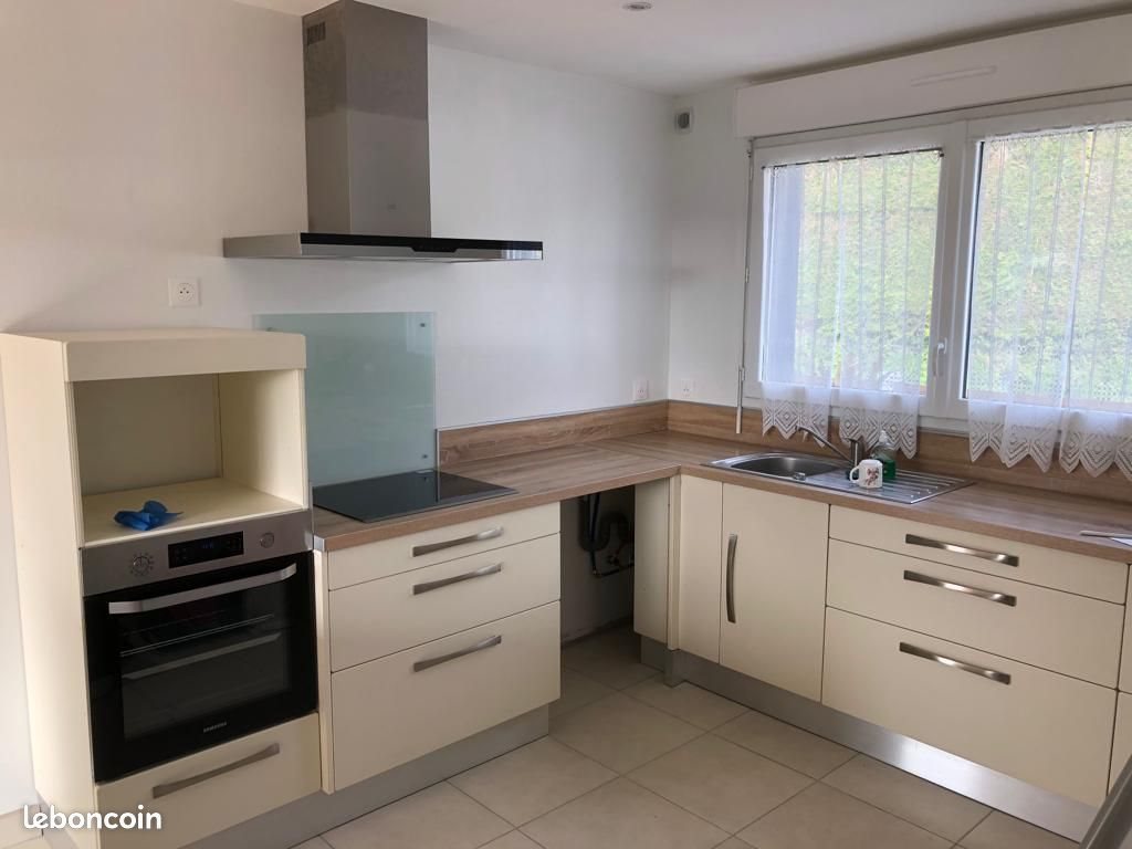 Maison à louer, 100m², Arzano