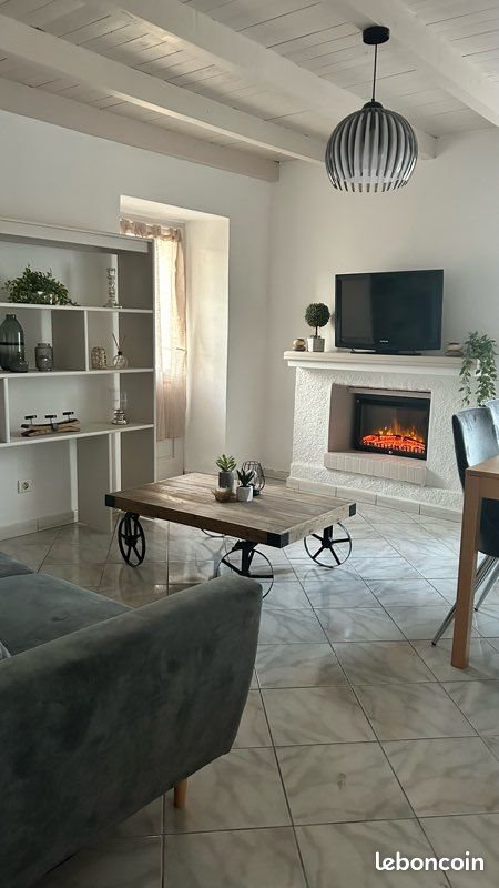 Appartement à louer, 75m², Prunelli-di-Fiumorbo