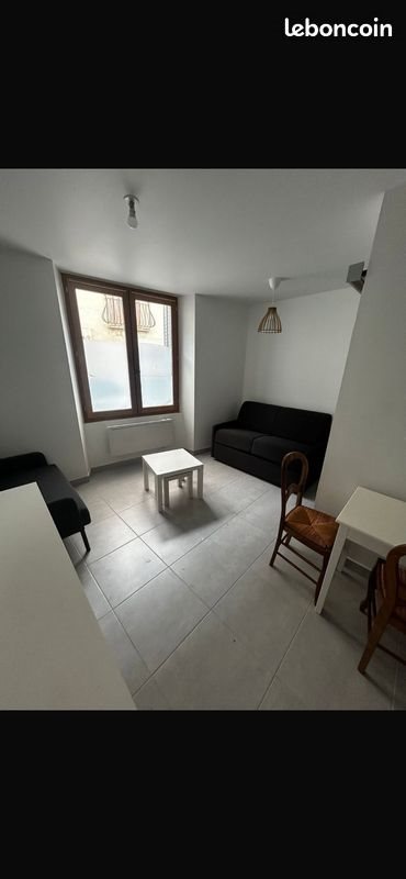 Appartement à louer, 18m², Monteux