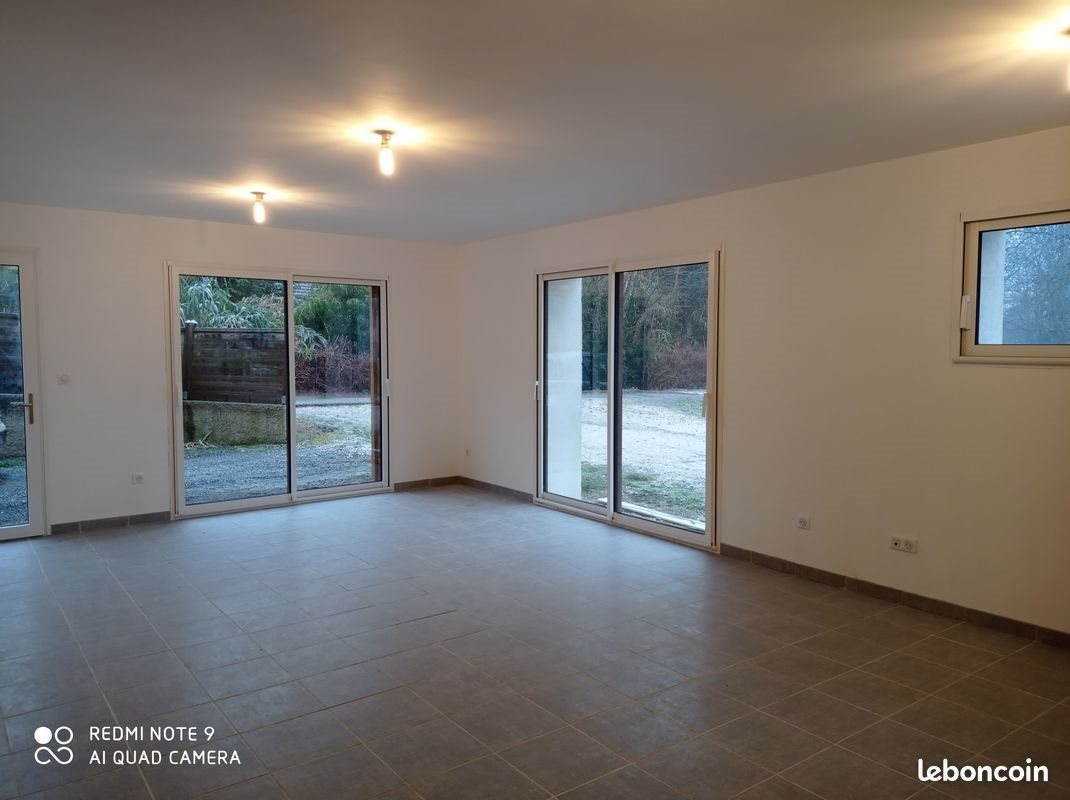 Appartement à louer, 73m², Yenne