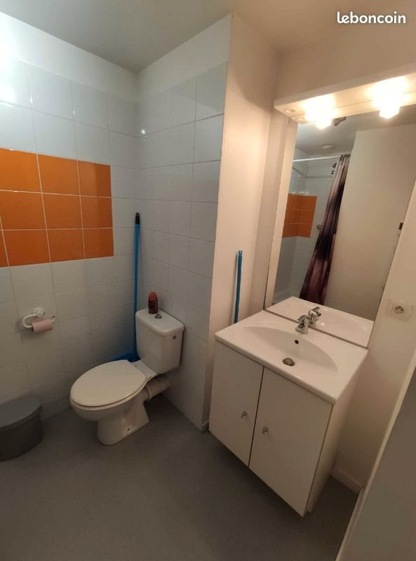 Appartement à louer, 18m², Nîmes