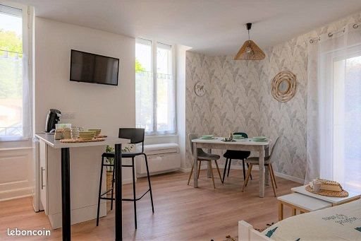 Appartement à louer, 27m², Châtel-Guyon