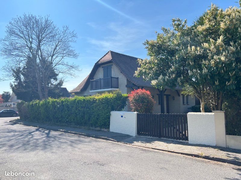 Maison à louer, 145m², Pau