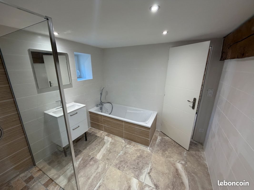 Maison à louer, 79m², Saint-Rambert-en-Bugey