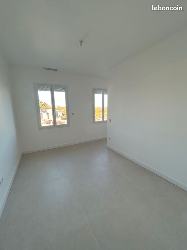 Maison à louer, 120m², Saint-Médard-d'Eyrans