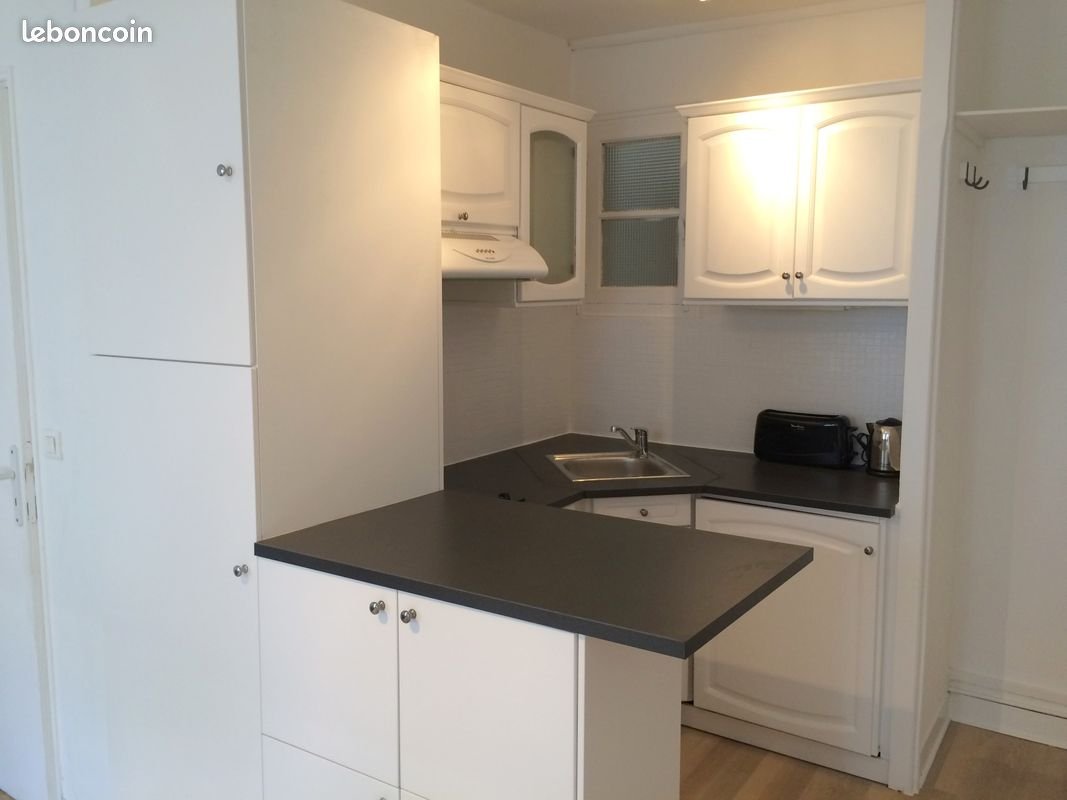 Appartement à louer, 20m², Paris 7ème
