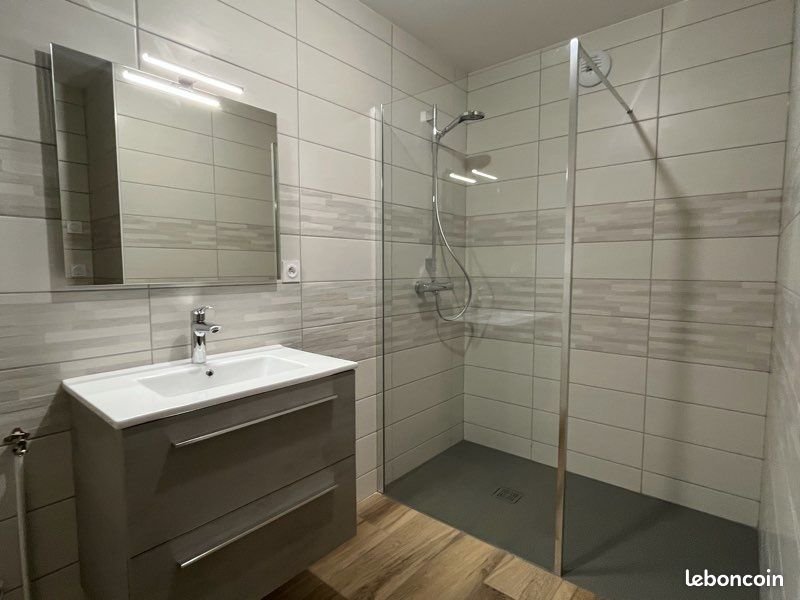 Appartement à louer, 60m², Chaux-des-Crotenay