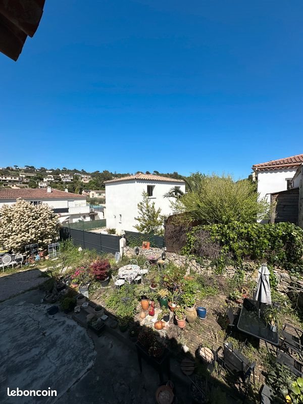 Appartement à vendre, 29m², La Roquette-sur-Siagne