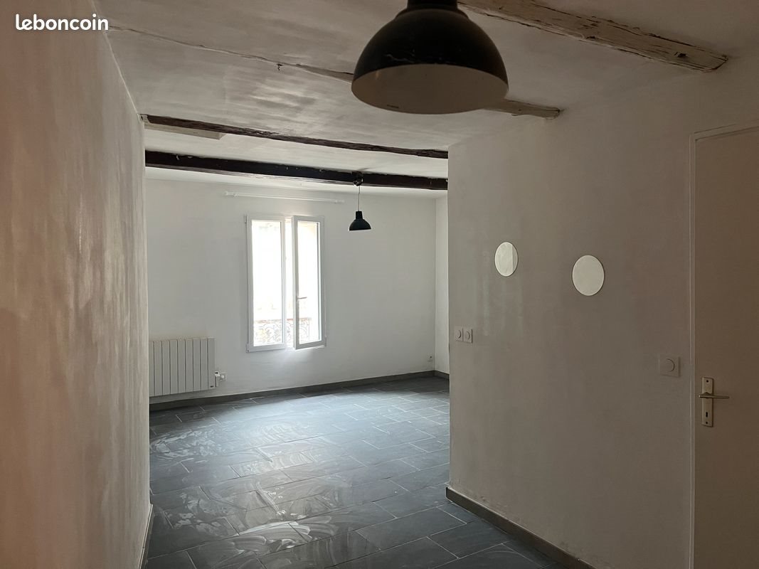 Appartement à louer, 25m², Cucuron