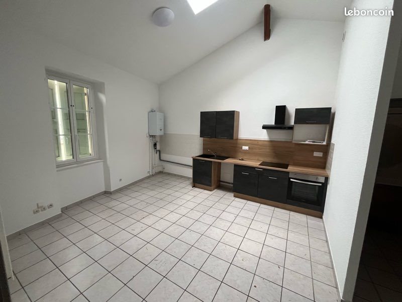 Appartement à louer, 50m², Saint-Donat-sur-l'Herbasse