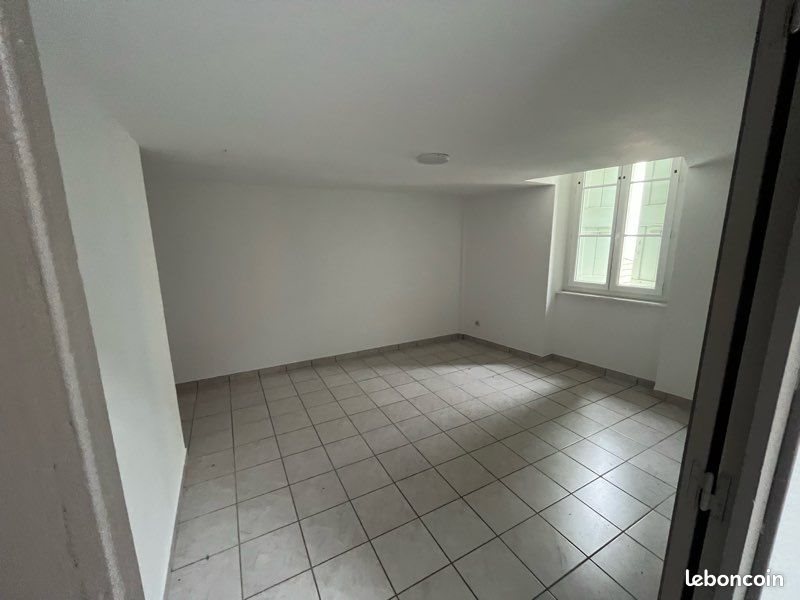 Appartement à louer, 50m², Saint-Donat-sur-l'Herbasse