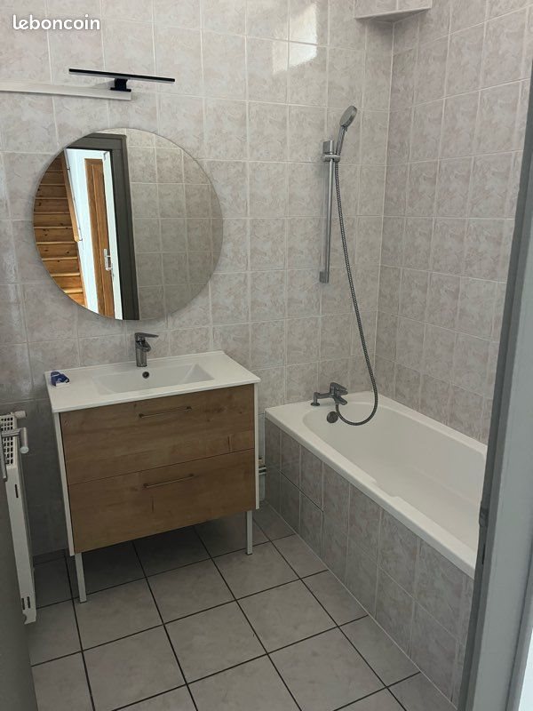 Appartement à louer, 50m², Saint-Donat-sur-l'Herbasse