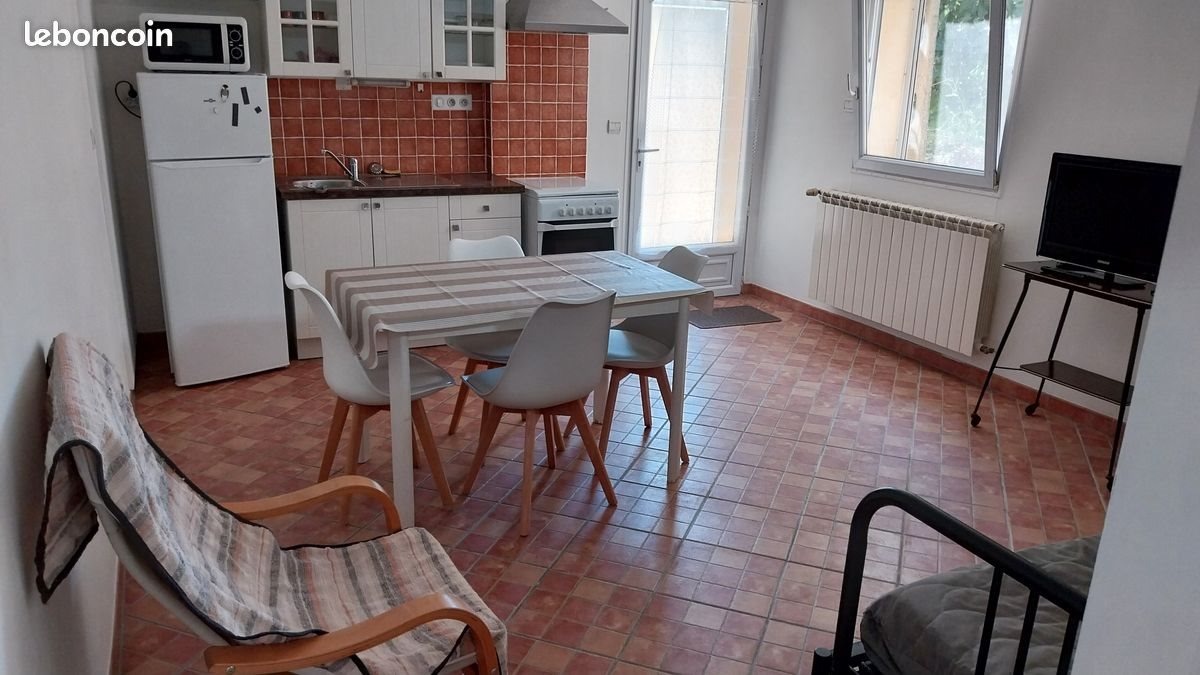 Appartement à louer, 45m², Bouc-Bel-Air