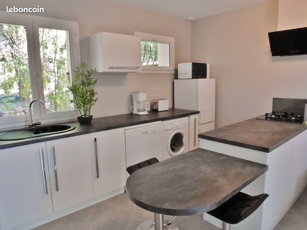 Maison à louer, 32m², Fréjus