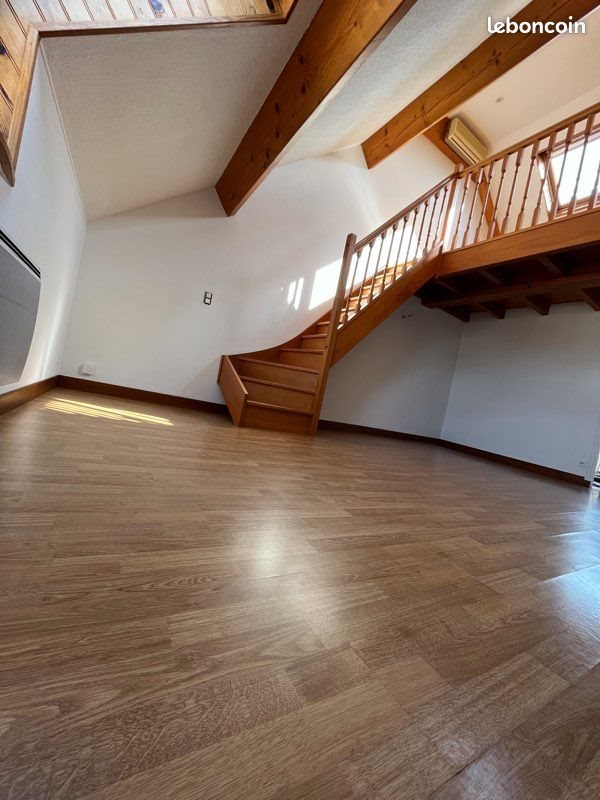 Appartement à louer, 49m², Épernay