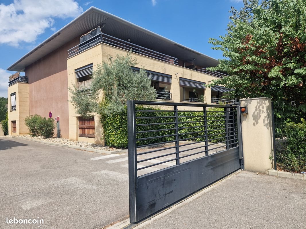 Appartement à louer, 46m², Aix-en-Provence