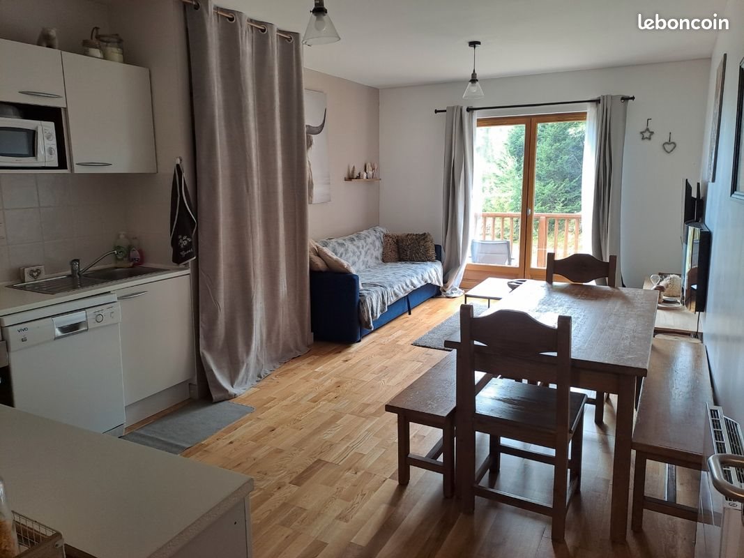 Appartement à vendre, 65m², Ustou