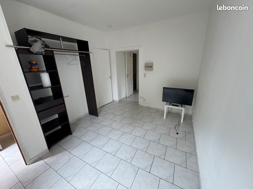 Appartement à louer, 25m², Famars