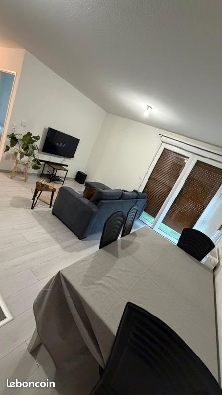 Appartement à louer, 62m², Lormont